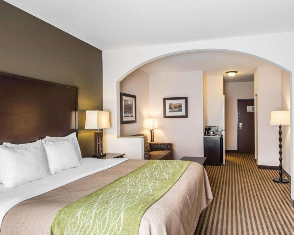 Comfort Inn & Suites Alva Exteriér fotografie